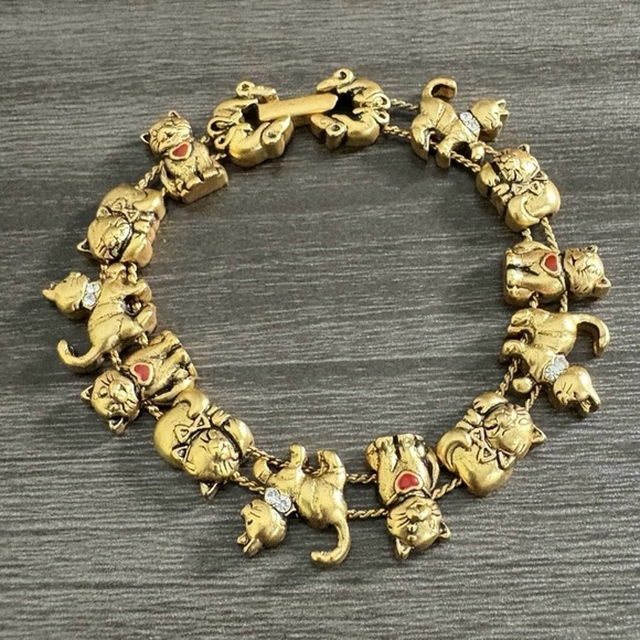 Avon Jewelry - 70’s Avon Gold Cat Charm Bracelet Rare